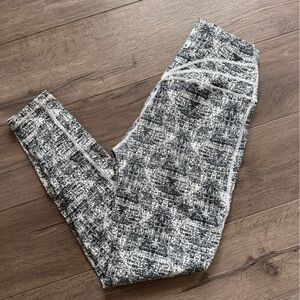 BuffBunny legacy leggings - medium